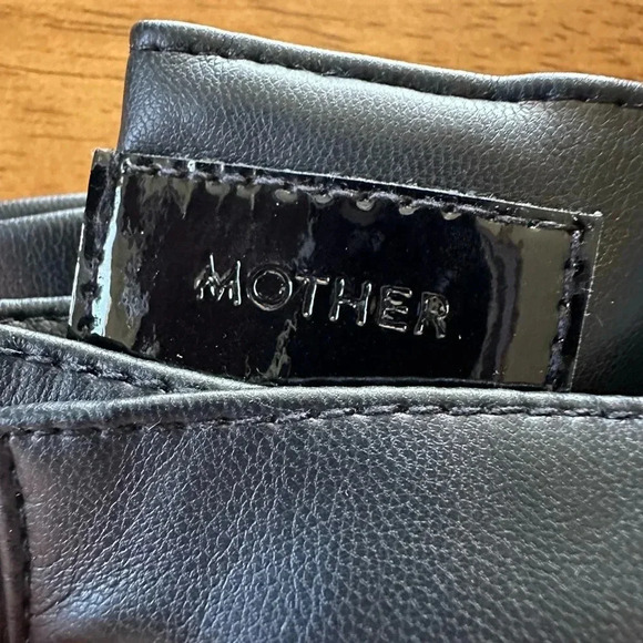 MOTHER Black Faux Leather Pant NWT Tunnel Vision Pleated Pants Size 29 - Picture 6 of 11